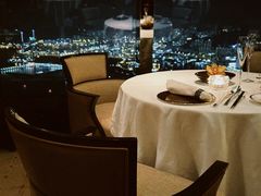 -天龙轩(香港丽思卡尔顿酒店)
