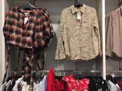 -H&M(天一广场店)