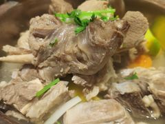 宁夏盐池滩羊手抓肉-丝路金桃·新疆菜(徐汇店)