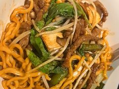 生爆牛肉面-寻裕记·现炒浇头面(人民广场店)