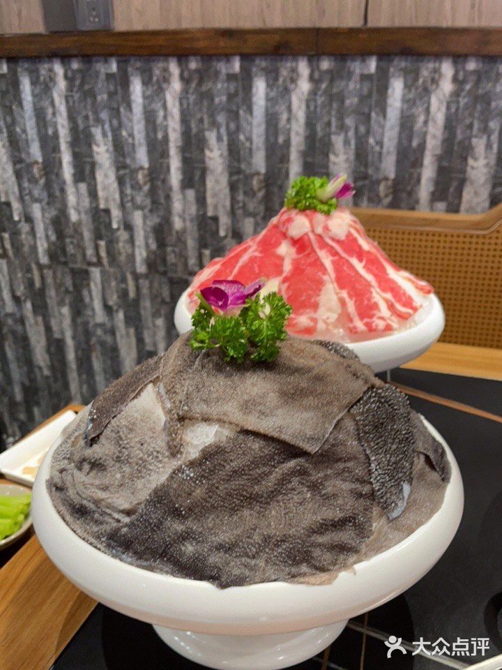 摆盘很好看！闻起来很香！