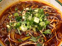 -拈签一笑黄牛肉辣卤串串