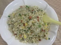 -江城燕子大排档(江汉路步行街店)