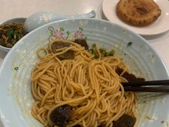 -进哥湖南津市牛肉粉店(下沙店)