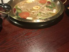 -重庆爽翻天老火锅(临平万达广场店)
