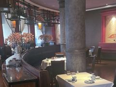 -八府香鸭·啫啫煲(华山路店)