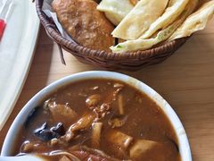 -穆彦华逍遥镇胡辣汤(岗坡路店)