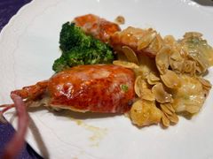 杏仁奶油蓝龙虾-惠食佳·朱雀(东方商厦店)