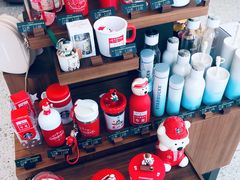 零售区-星巴克(凯德晶萃店)