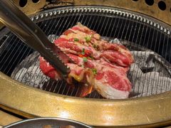 -蚂蚁洞·烤肉大营地(上海静安大悦城店)
