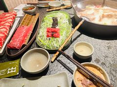 -三出山火锅(南京万象天地店)