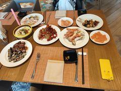 -松咖啡自助餐厅·松北香格里拉