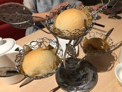 霸王酥皮叉烧包-避风塘(宝山万达店)