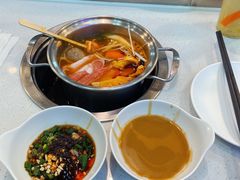 -咕叽咕叽回转自助小火锅(南京商厦店)