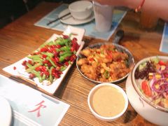 -胡桃里音乐酒馆(环亚凯瑟琳广场店)