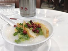 荔湾艇仔粥-赏点粤式点心(广州塔店)