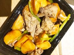 土豆烧猪软骨-前海沿·青岛菜(五四广场永旺店)