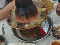 -一口猪海鲜浑锅·东北家常菜