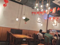 -乔街深夜食堂·小龙虾·高压锅生蚝(杭州总店)