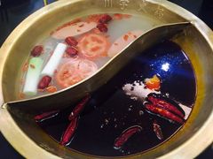 -怡品川宇火锅(宝立方店)