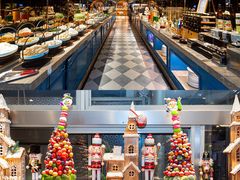 -五月罗马海鲜自助餐厅(月星环球港店)
