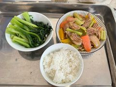 -红珊月嫂服务有限公司总店