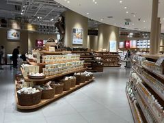 -七鲜超市(瑞虹天地太阳宫店)