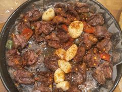 -老东镇啤酒屋海鲜加工·蒸汽海鲜·海鲜烧烤(台东店)