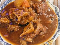 红酒牛尾饭-澳门地道葡国餐