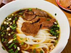 -矮子粉店1985·长沙米粉(湘春路店)