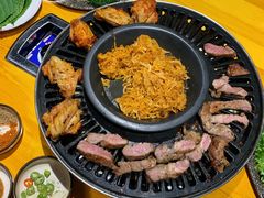 -那胡同里的小烤肉馆(开发区万达店)