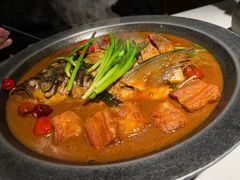 东家绝味鱼头-八分饱·西津会(西津渡店)