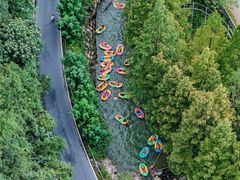 -安吉龙王山峡谷漂流