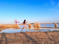 -亿利库布其七星湖沙漠生态旅游区