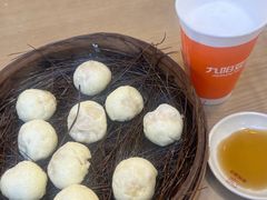 -佬钱湾仔(衣裳街店)