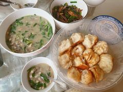 -依云煎包店