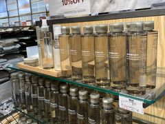 -MUJI无印良品(西湖银泰城店)