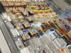 -85度C(生甜甜圈研究工坊·上海局门店)