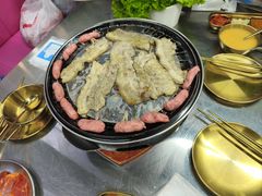 -胡悦里韩式烤肉(莱阳总店)