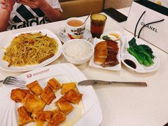 -香港新发烧腊茶餐厅(万象店)
