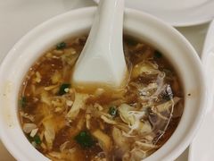 酸辣汤-梅龙镇酒家(南京西路总店)