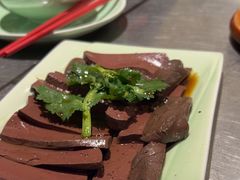 -潮界(LU·ONE凯德晶萃广场店)