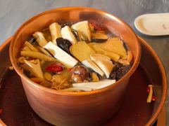 -慢丽江·云南野生菌土鸡锅(付家庄店)