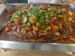 -鸣记脆皮烤鱼(铁西店)