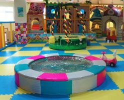 -开心哈乐亲子乐园(东森时尚百货店)