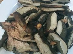 -菌之家·专业纯野生菌火锅·特色炒菌