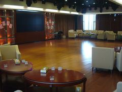 怡沁厅-上海怡沁园度假酒店