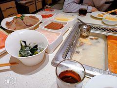 -海底捞火锅(杭州滨江九宜城店)