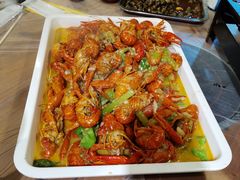 金汤蒜泥小龙虾-阿木龙虾·烧烤涮肉羊蝎子(栖山路店)