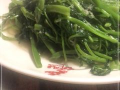 -龙虾风暴(松江店)